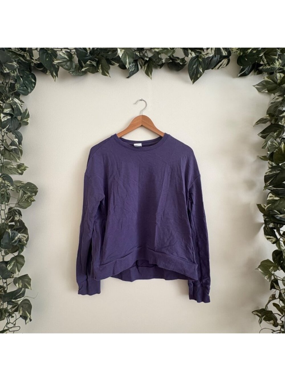 All In Motion Athletic Crewneck Pullover Sweater Purple Women’s Size S